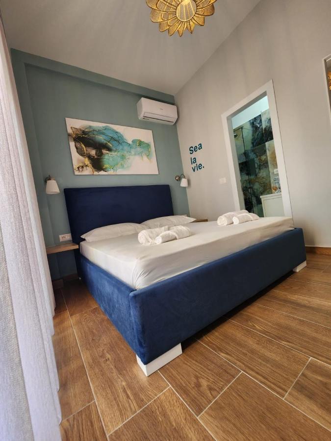 Memories Apartments Саранда Екстер'єр фото