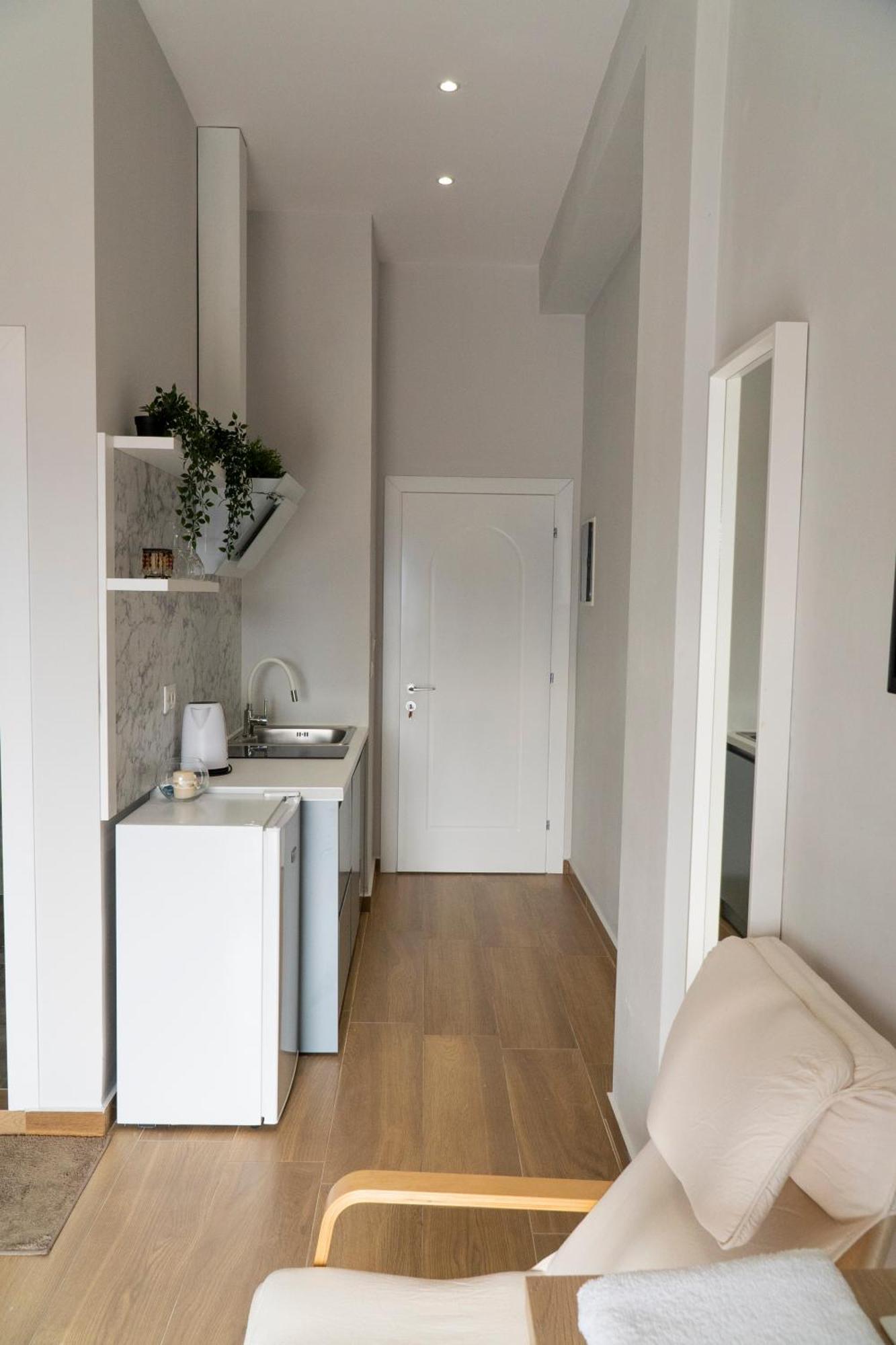 Memories Apartments Саранда Екстер'єр фото