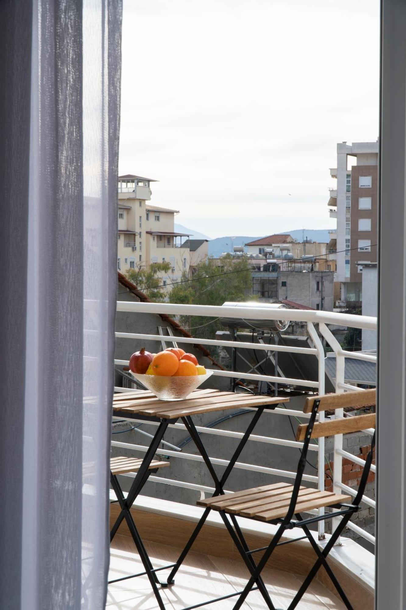 Memories Apartments Саранда Екстер'єр фото